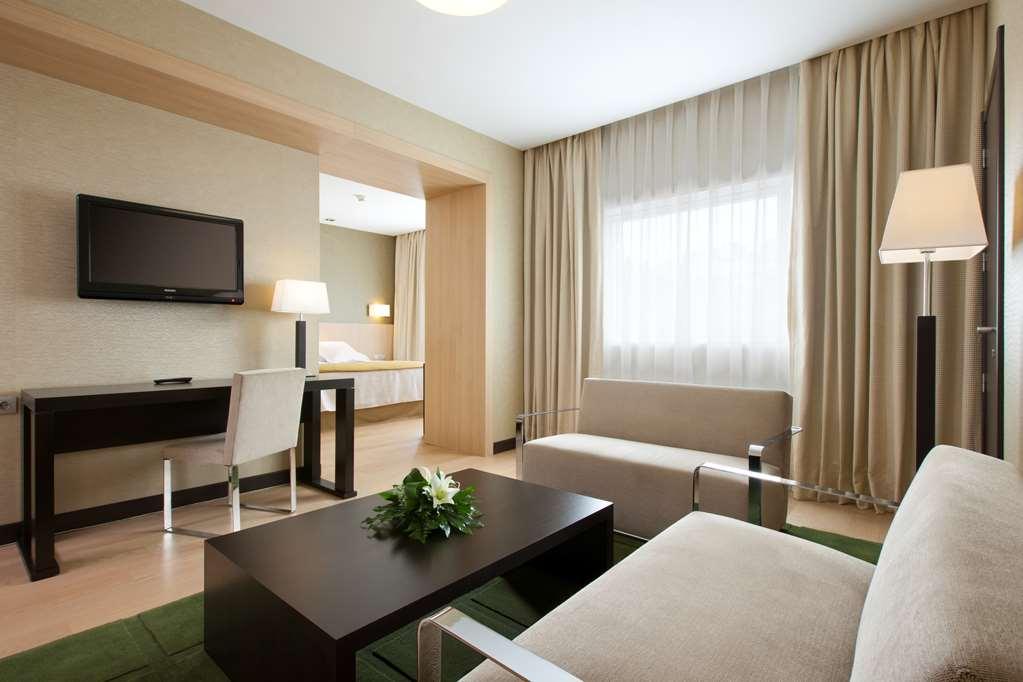 Nh Ribera Del Manzanares Hotel Madri Quarto foto