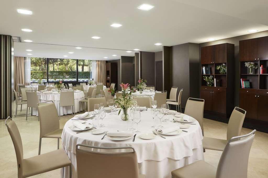 Nh Ribera Del Manzanares Hotel Madri Instalações foto